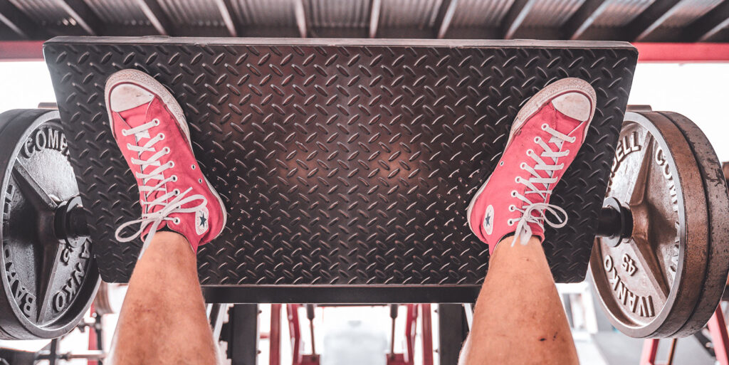 Leg Press DSC 5805 1500x750 1024x513